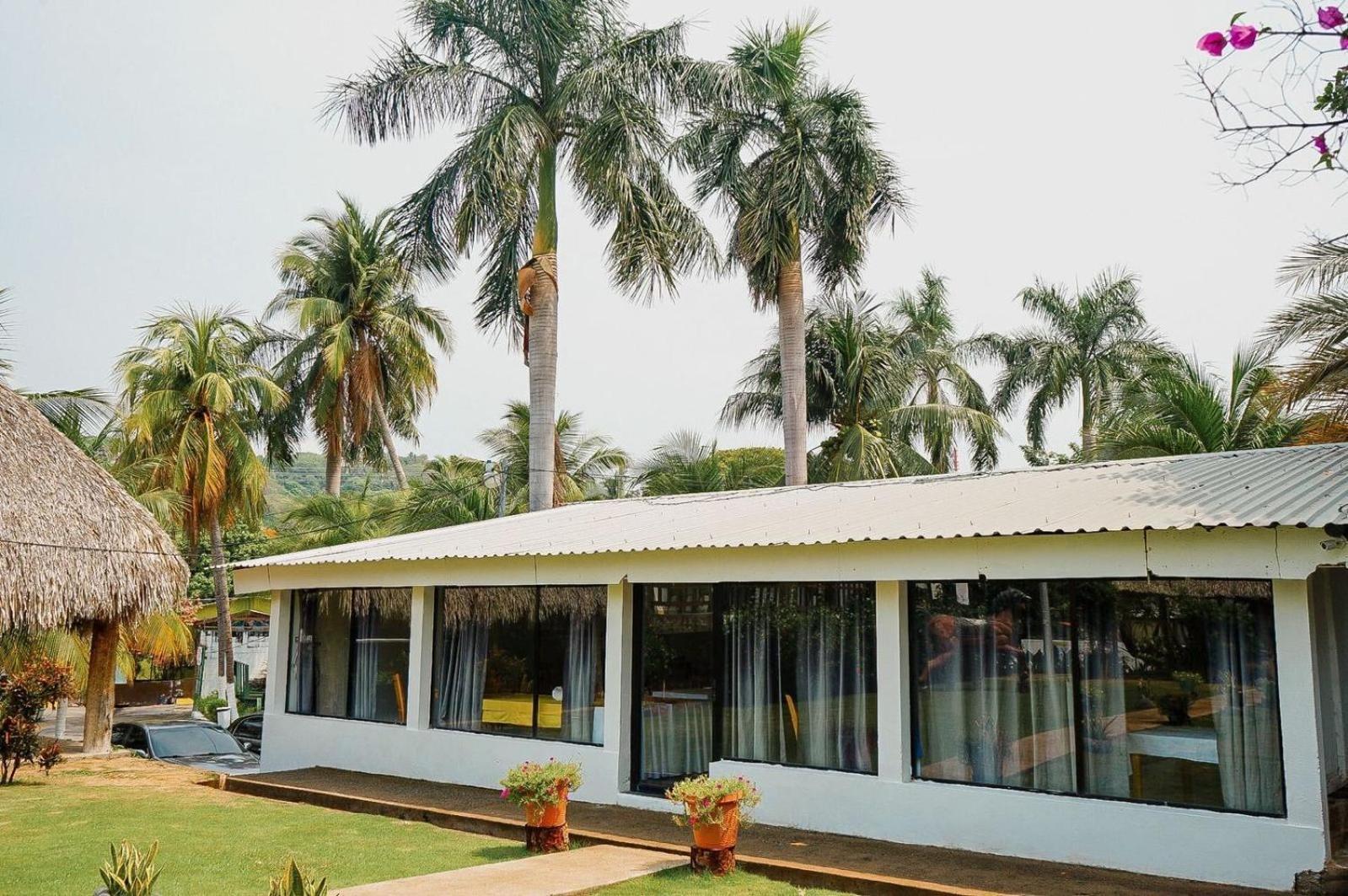 Hotel Tunco Lodge La Libertad Exterior foto